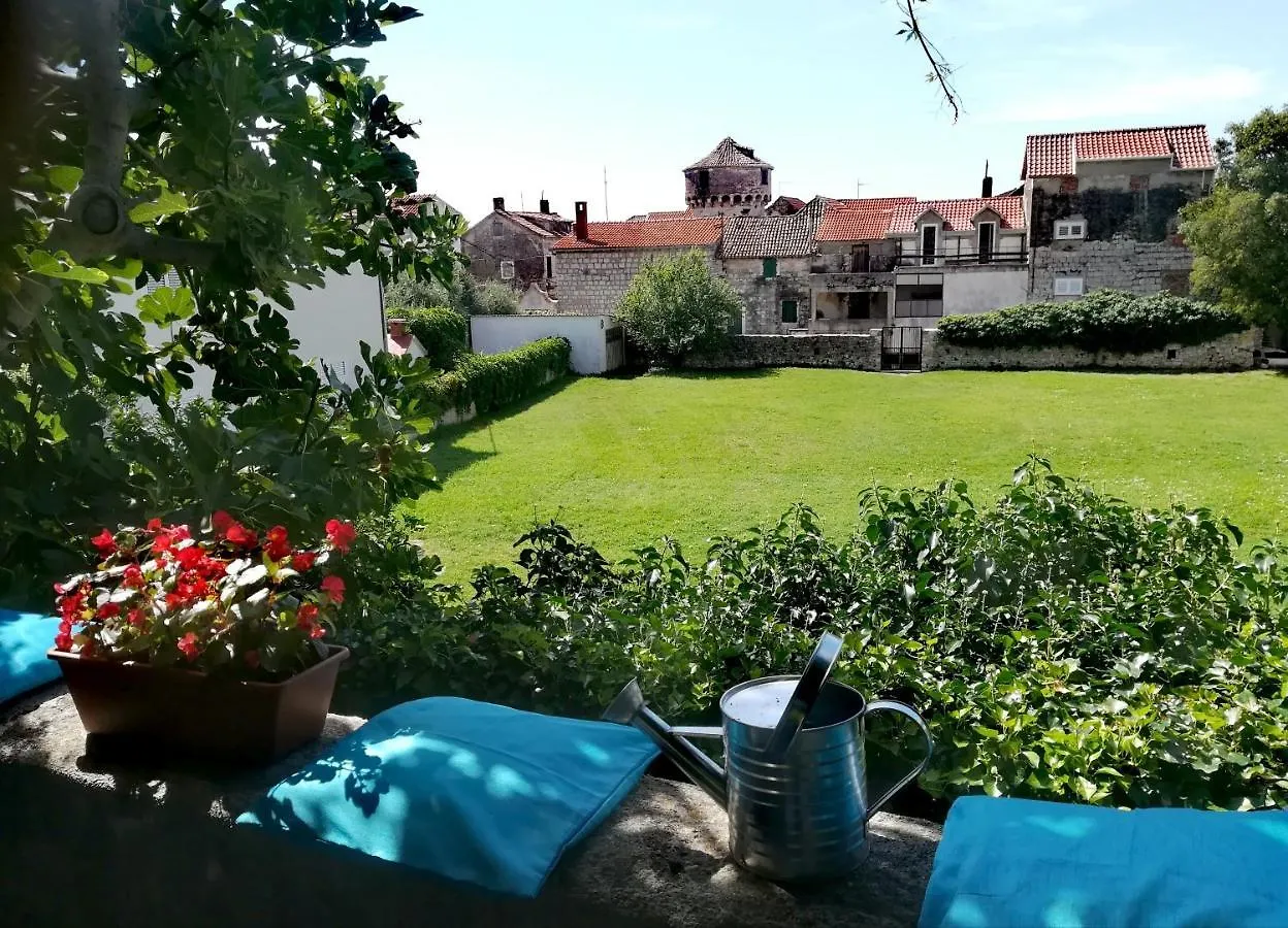 Appartement Dida Roko, Rustikalni Apartman S Terasom Kaštela
